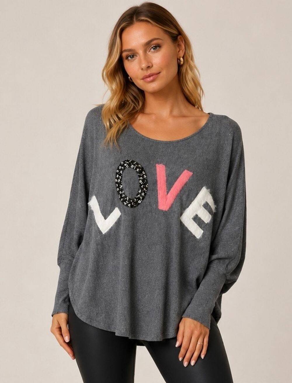 Apricot LOVE Oversized Gray Sequin Fuzzy Sweater S/M